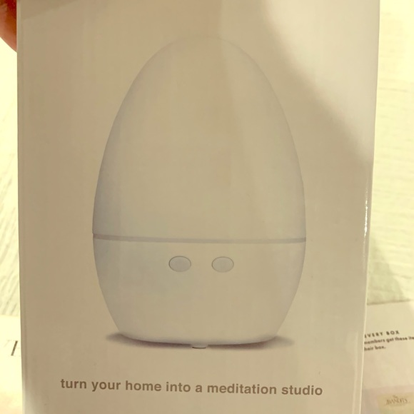 UNPLUG MEDITATION DIFFUSER - Picture 3 of 8